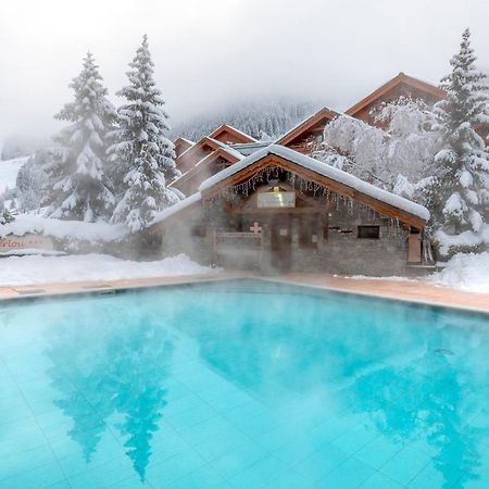 Hotel Eterlou Méribel Exteriör bild