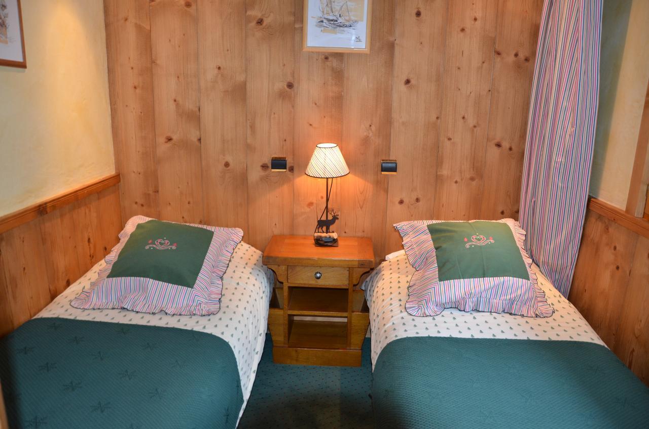 Hotel Eterlou Méribel Exteriör bild