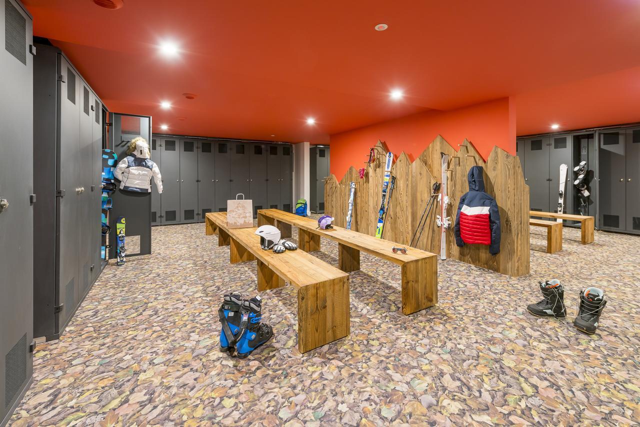 Hotel Eterlou Méribel Exteriör bild