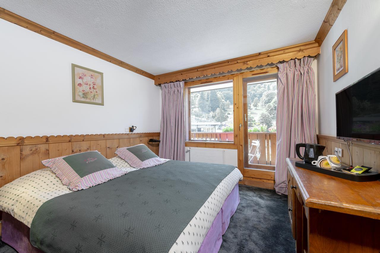 Hotel Eterlou Méribel Exteriör bild